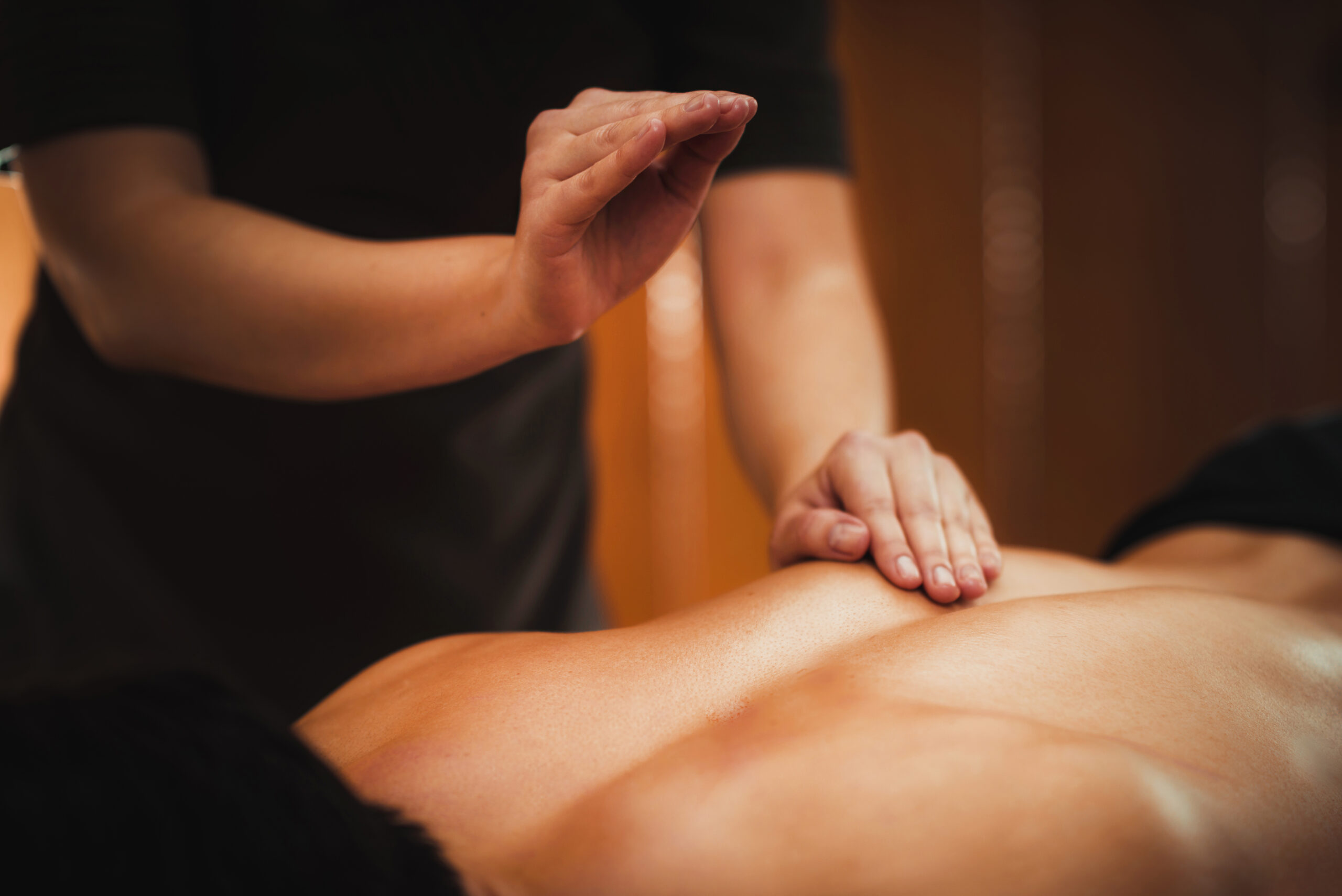 หลักสูตร นวดสวีดิช (Swedish Massage)